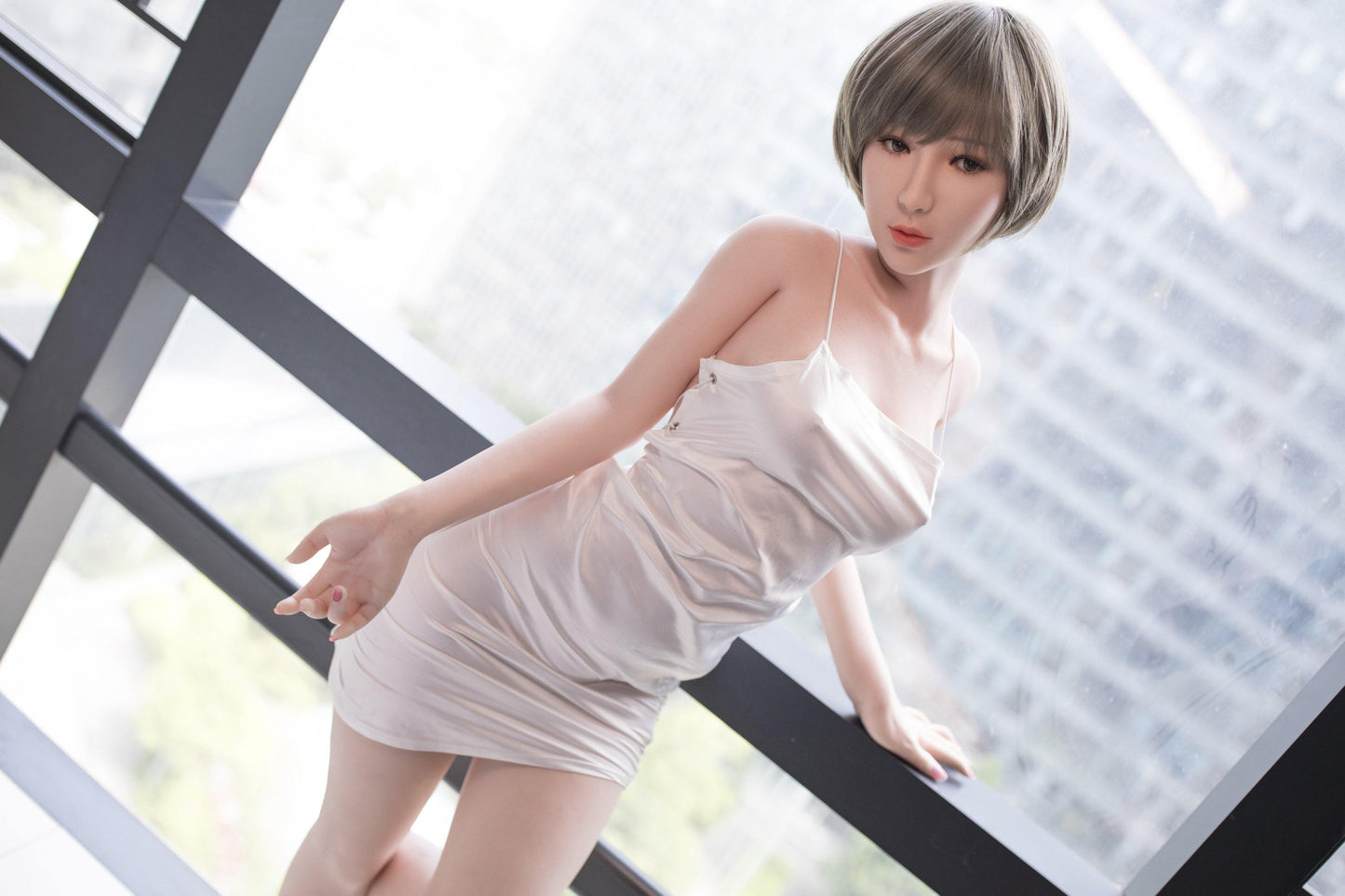 Lisa -The Girl Next Door - Secrether