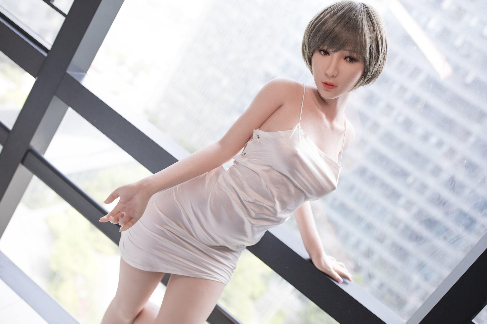 Lisa -The Girl Next Door - Secrether